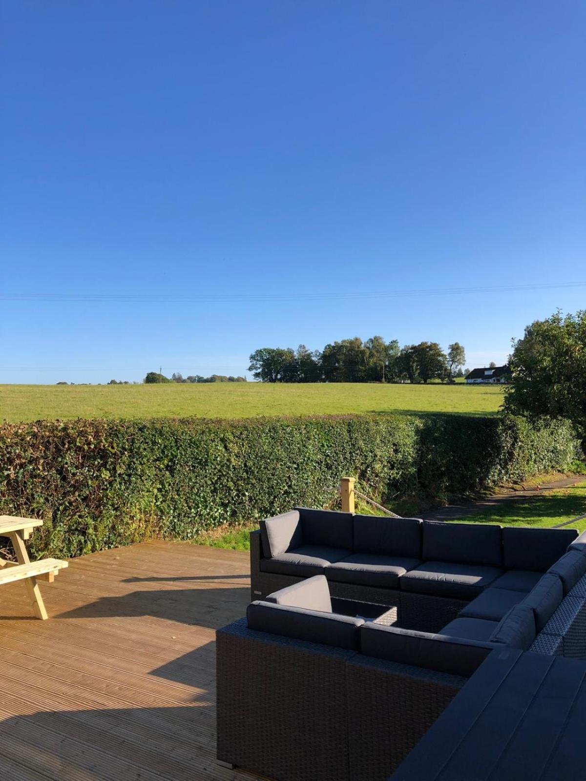 Rosebank Cottage With Log Burner And Hot Tub Alexandria Exterior photo